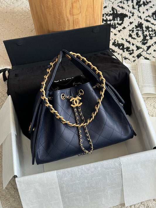 Bolsa Hobo Chanel 25